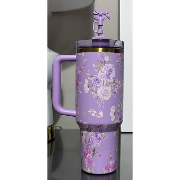 STANLEY X LOVESHACKFANCY LIMITED EDITION QUENCHER 40oz, HAPPY THOUGHTS - Picture 2 of 7